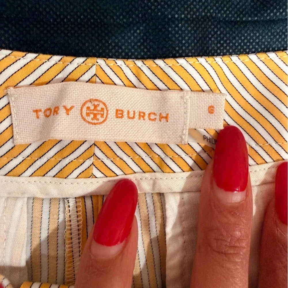 🔥NWOT Tory Burch Women’s Yellow Pinstripe High-Waist Shorts Size 6🔥